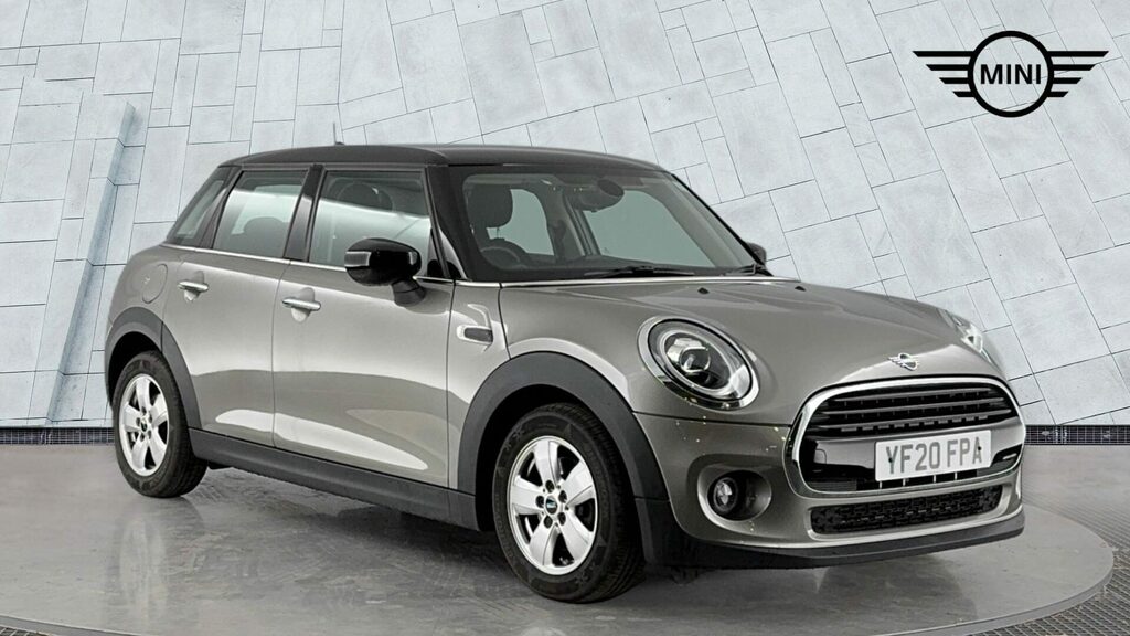 Mini Hatch Cooper Classic Silver