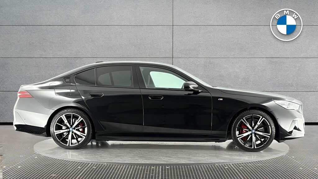 BMW i5 Saloon AK24NBM Black #3