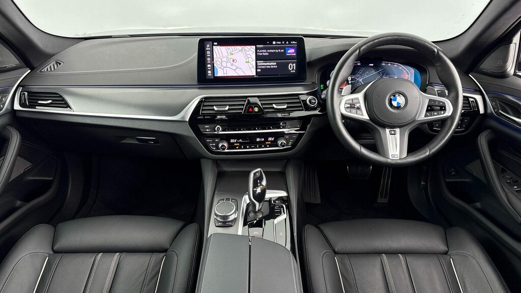 BMW 5 Series Saloon PK71YCA Grey #4