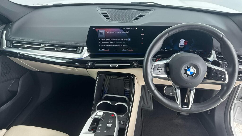 BMW X1 Suv EMZ8892 White #4