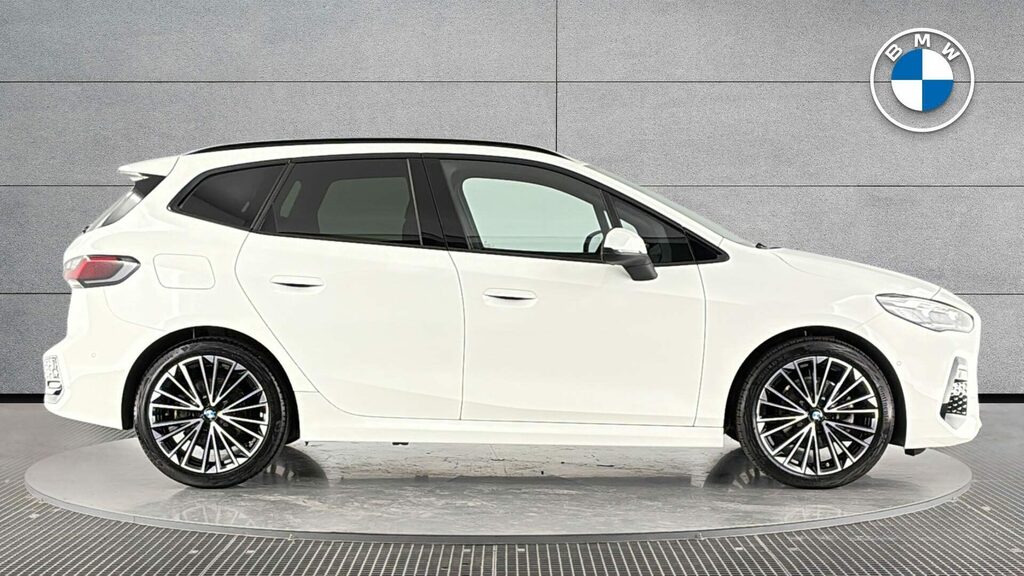 BMW 2 Series Petrol YH75MUC White #3