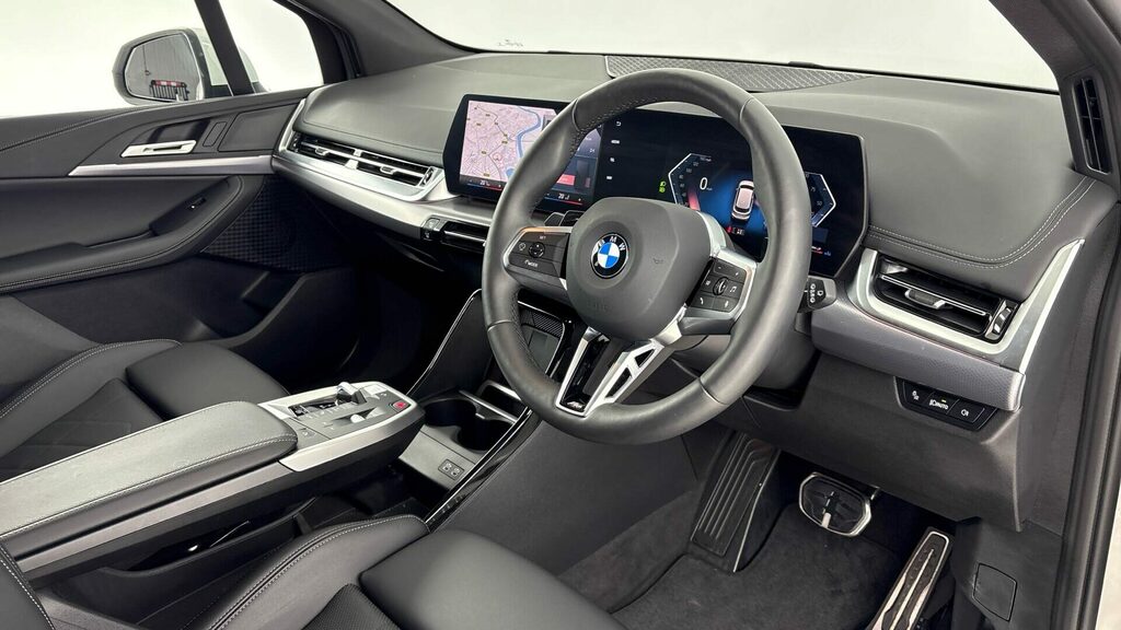 BMW 2 Series Petrol YH75MUC White #6