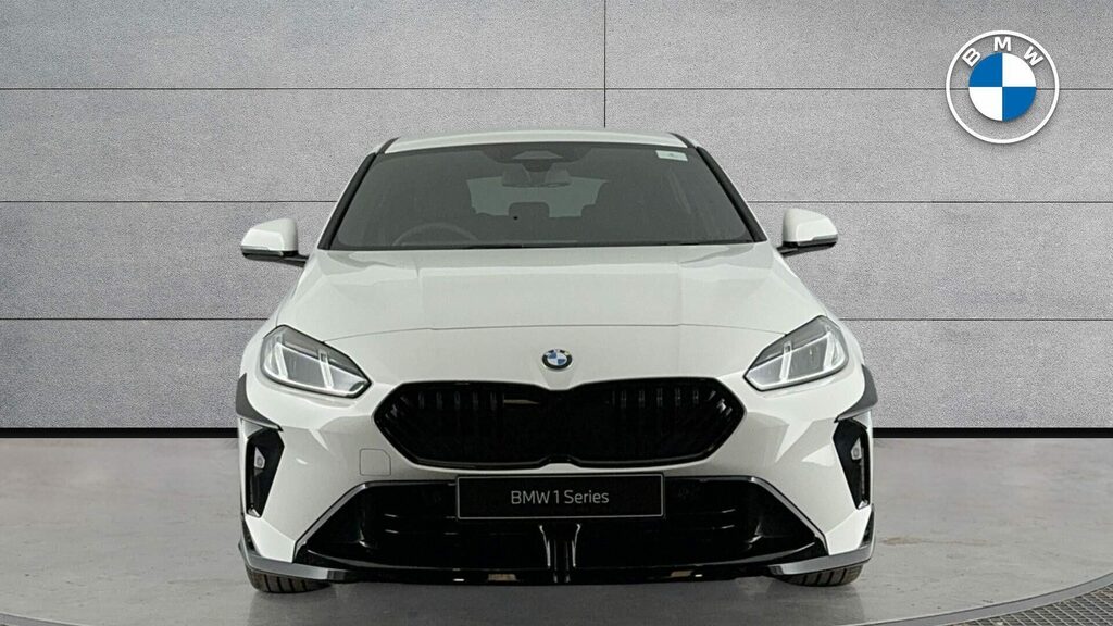 BMW 1 Series Hatchback White #2