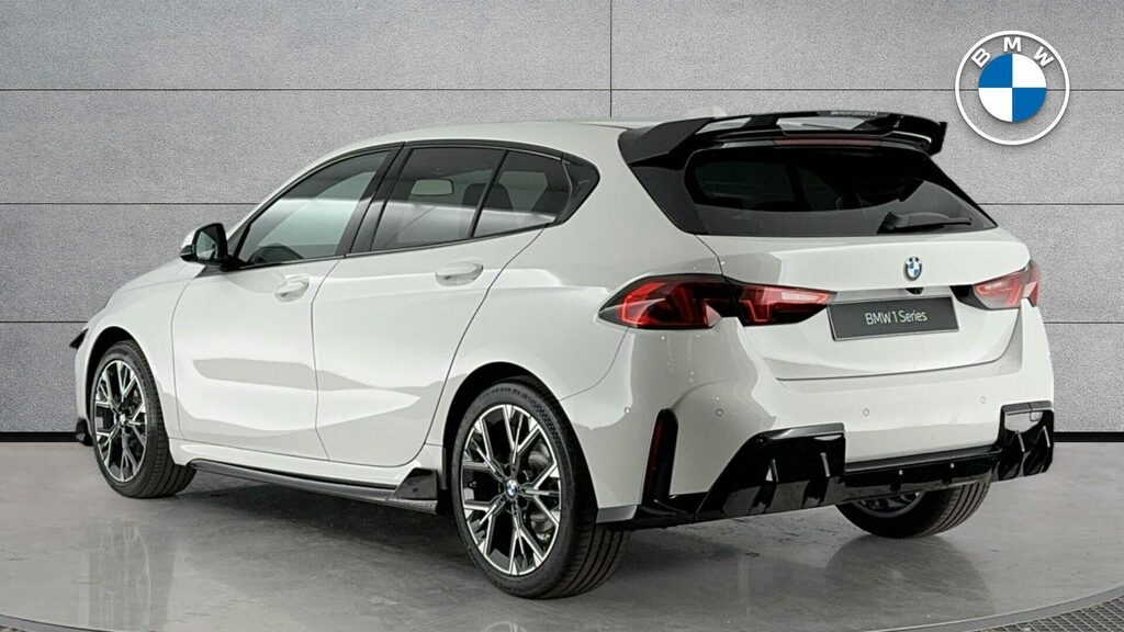 BMW 1 Series Hatchback White #4