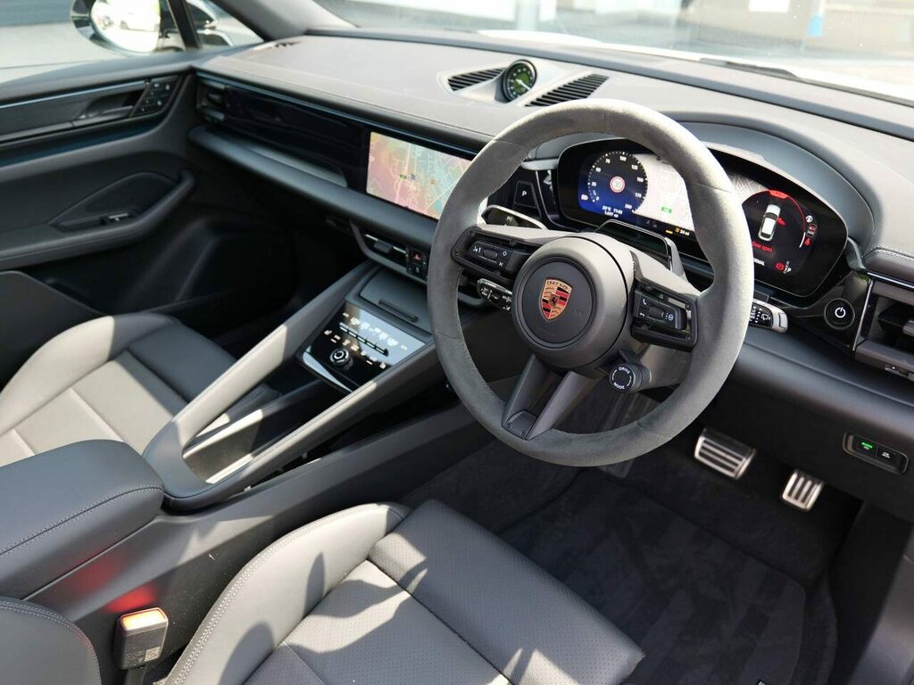Porsche Macan Electric DF75VGZ Grey #4