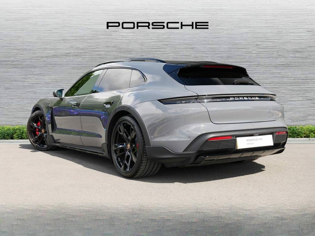 Porsche Macan Automatic Black #3