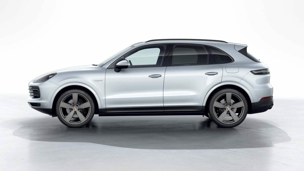 Porsche Cayenne Hybrid Silver #2