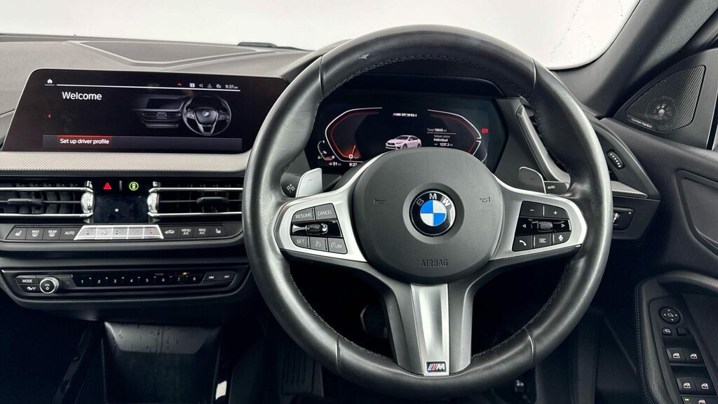 BMW 2 Series Coupe YD73KJH White #5