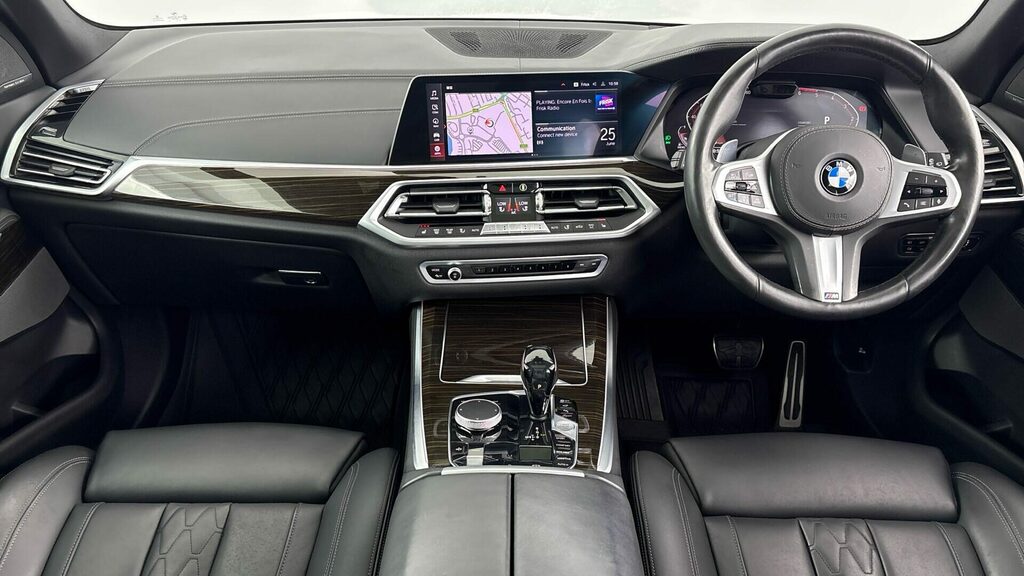 BMW X5 Suv PF68NBZ White #4