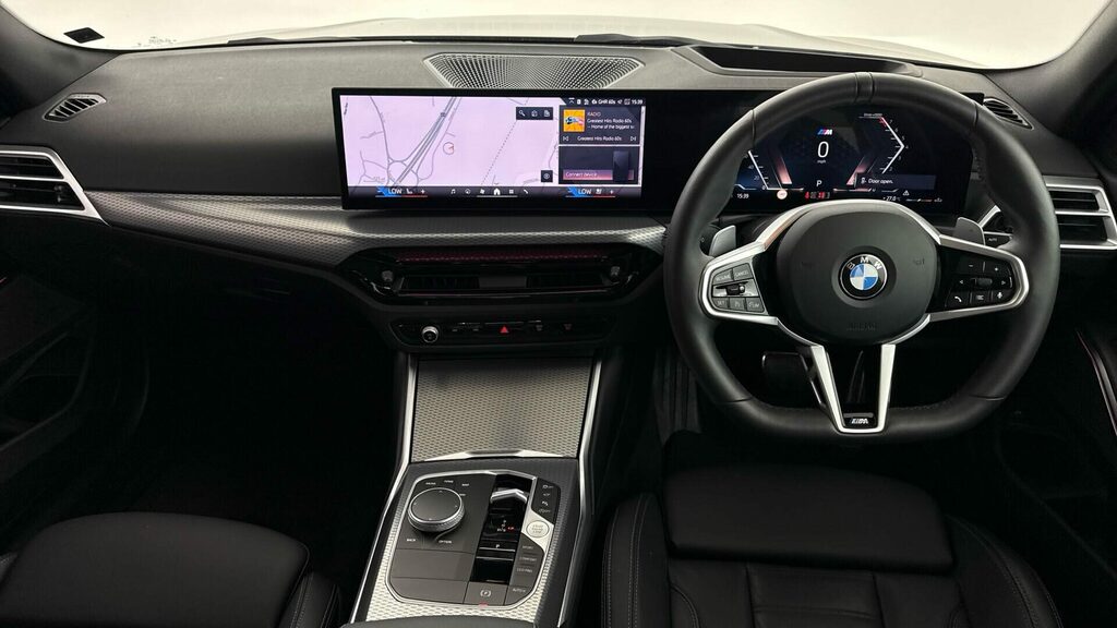 BMW 3 Series Saloon YH75SBY Grey #4