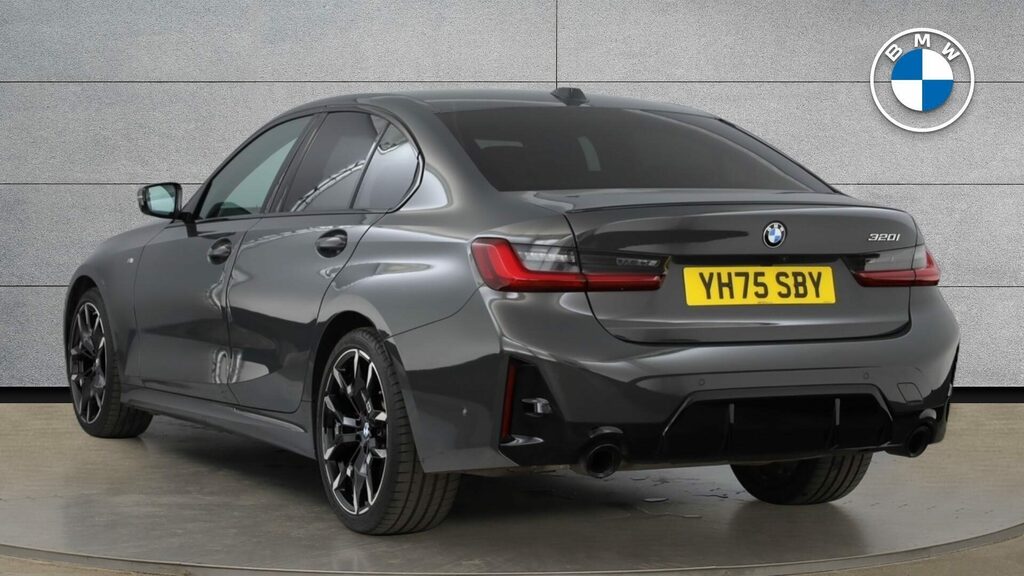 BMW 3 Series Saloon YH75SBY Grey #2
