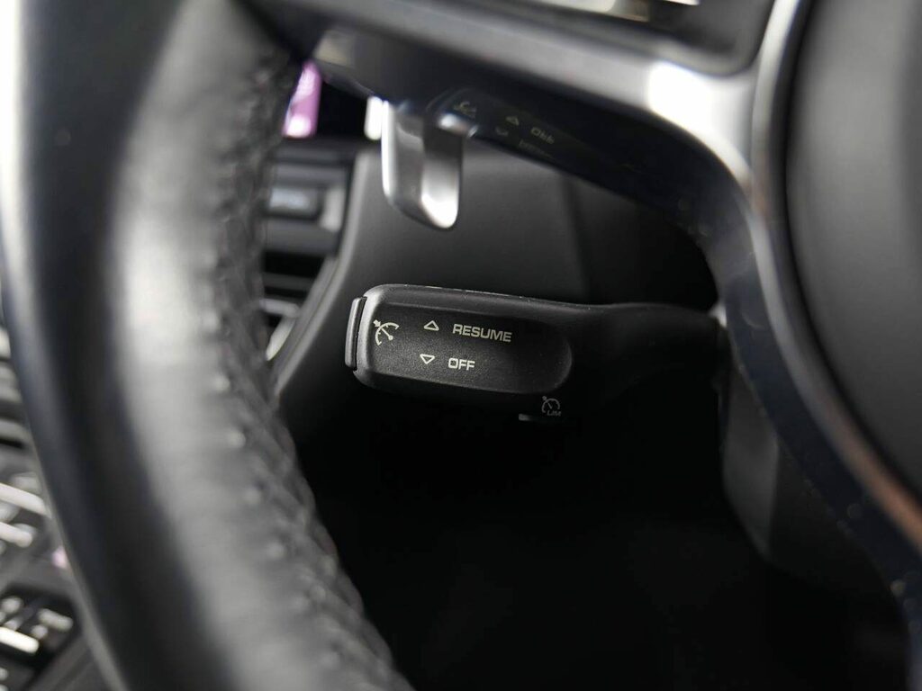 Porsche Macan Suv Black #25