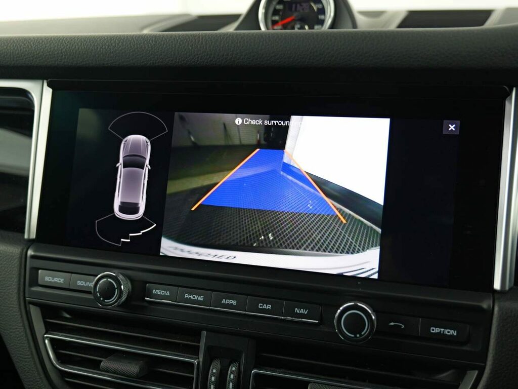Porsche Macan Suv Black #19