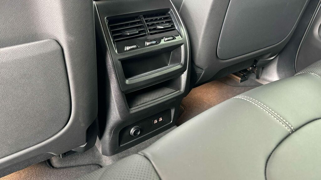 BMW X5 M50d Blue #16