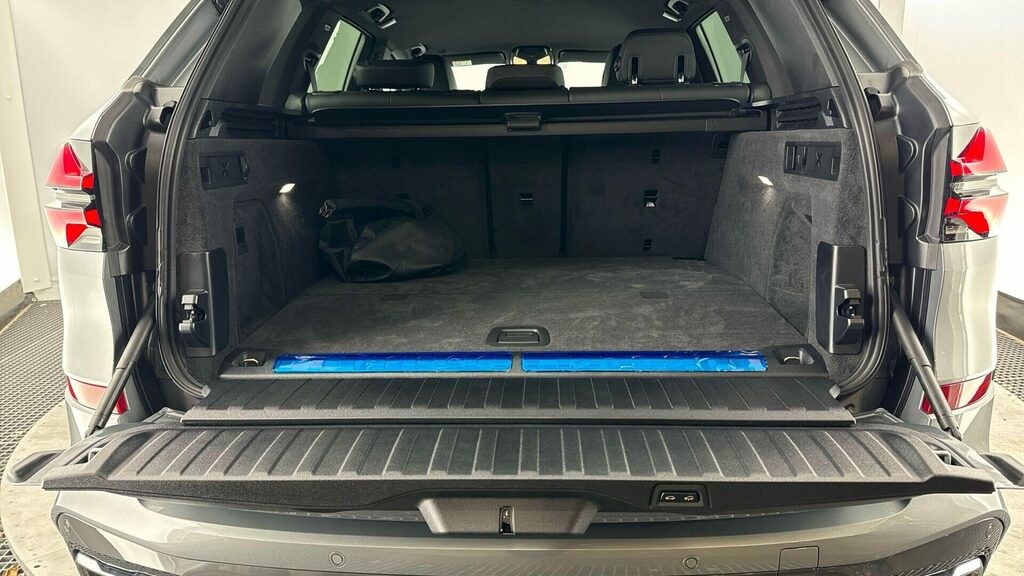 BMW X5 M50d Blue #22