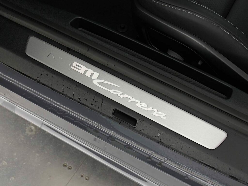 Porsche 911 2.2 S Silver #30