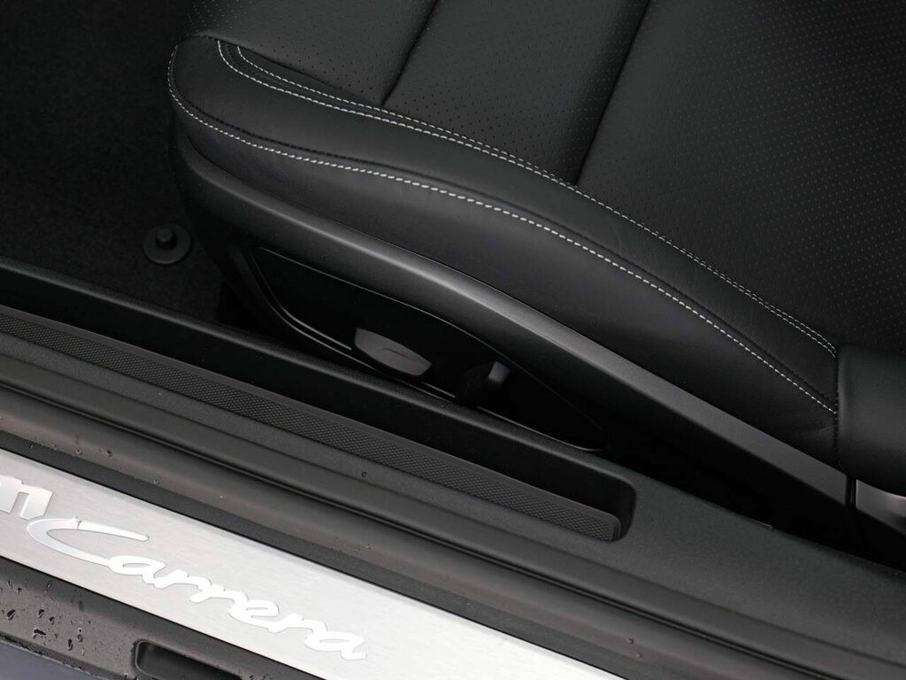 Porsche 911 2.2 S Silver #29