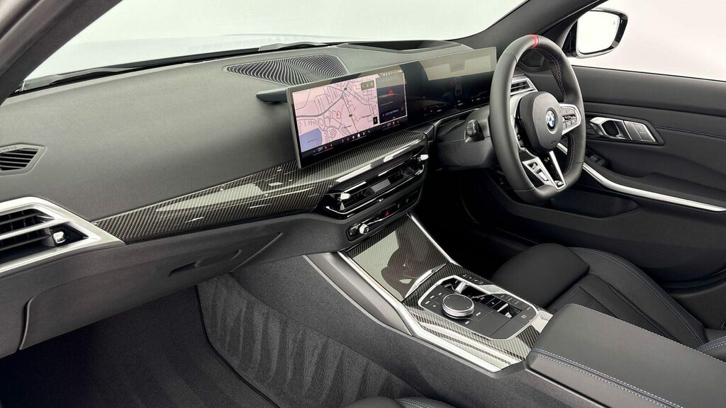 BMW 3 Series Saloon Black #7