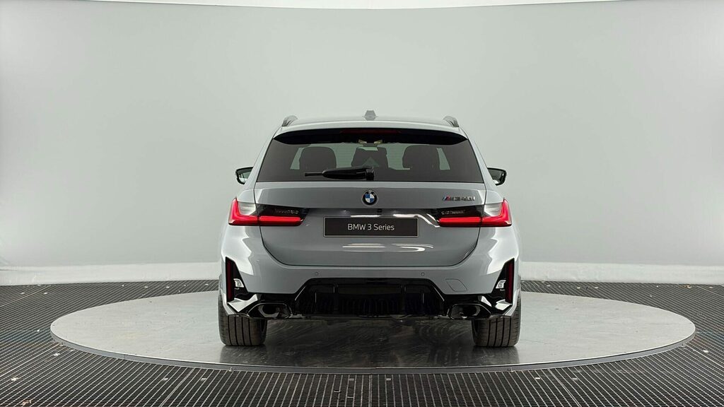 BMW 3 Series Saloon Black #3