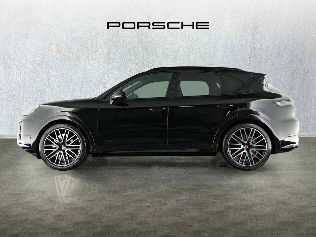 Porsche Cayenne Petrol Black #2
