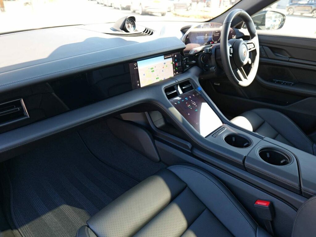 Porsche Taycan Electric Green #5