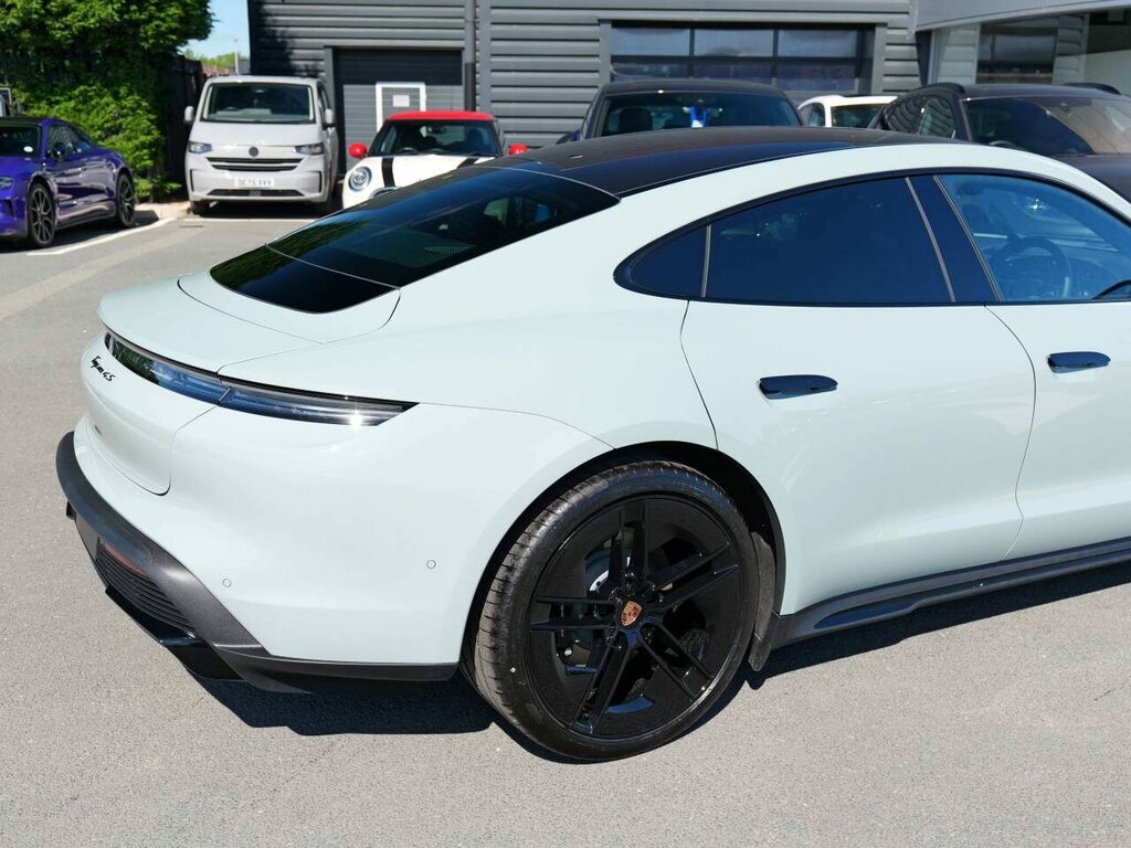 Porsche Taycan 4S Performance 420Kw 93.4Kwh Black #18