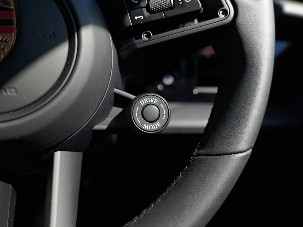 Porsche Taycan 4S Performance 420Kw 93.4Kwh Black #35