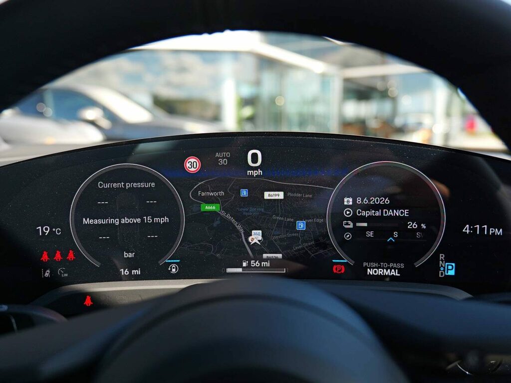 Porsche Taycan 4S Performance 420Kw 93.4Kwh Black #26