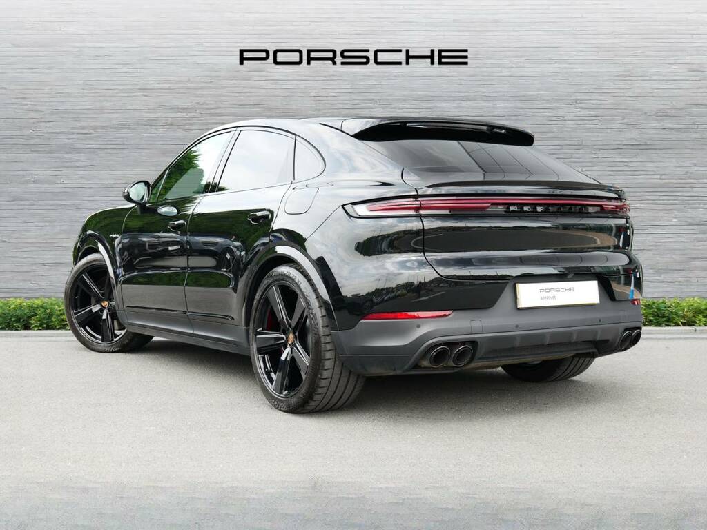 Porsche Cayenne S E-hybrid Coup233 My24 Black #3