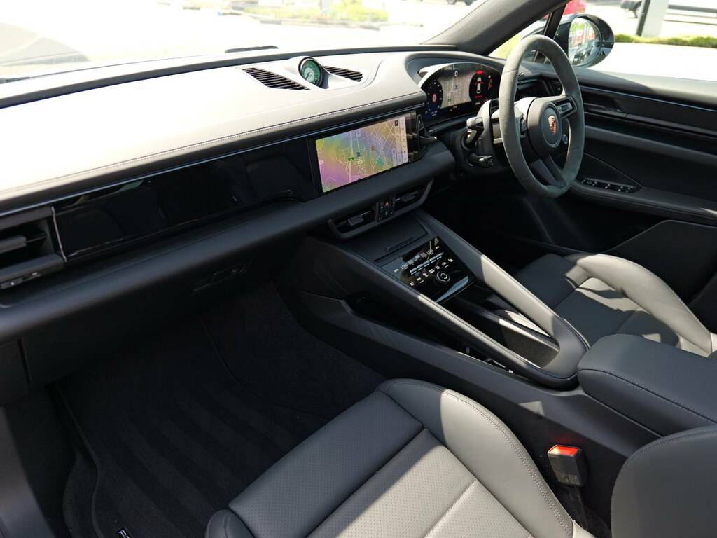 Porsche Macan Gts Electric Grey #5