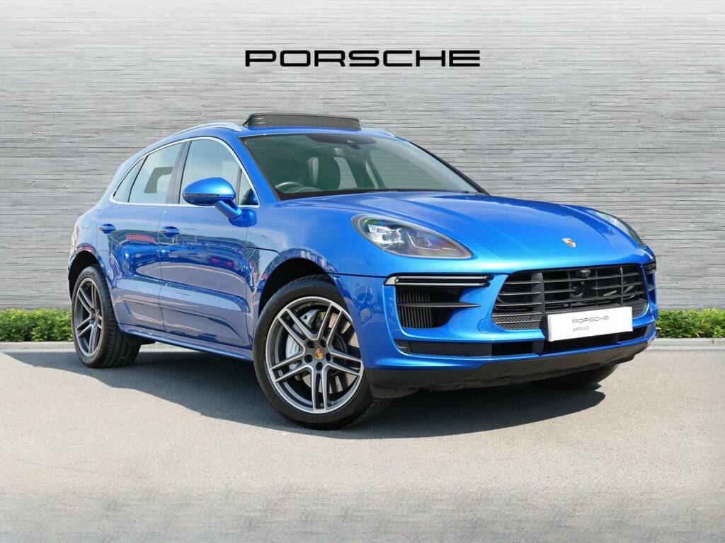 Porsche Macan Turbo My20 Blue