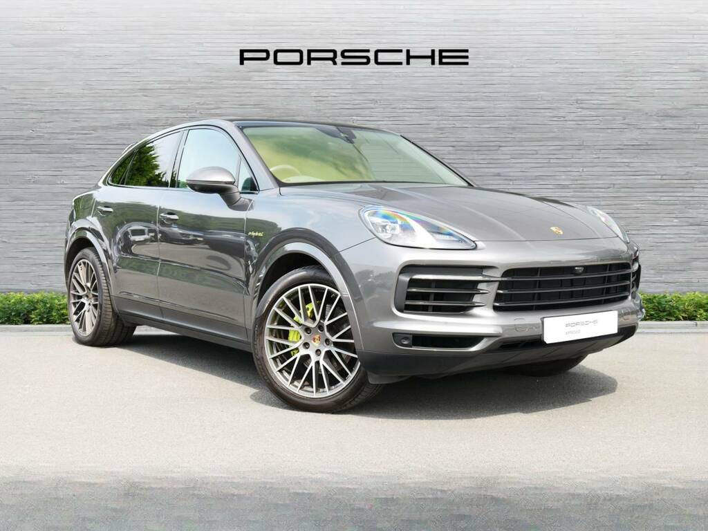 Porsche Cayenne E-hybrid Coupe Grey