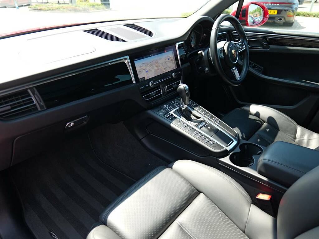 Porsche Macan S Red #5