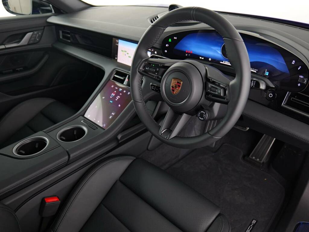 Porsche Taycan 4S Black Edition Blue #4