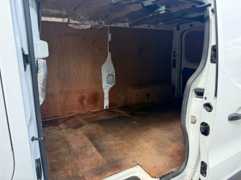 Vauxhall Vivaro 1.6 Vivaro 2900 DN68YYL White #3
