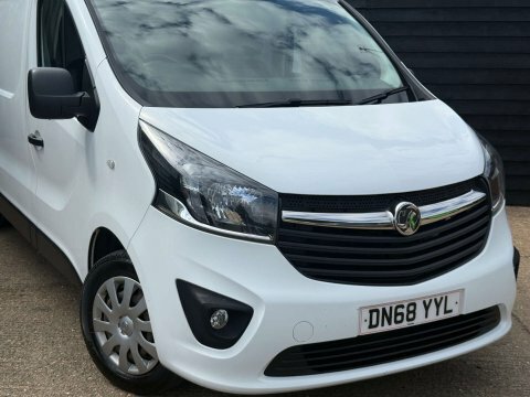 Vauxhall Vivaro 1.6 Vivaro 2900 DN68YYL White #6
