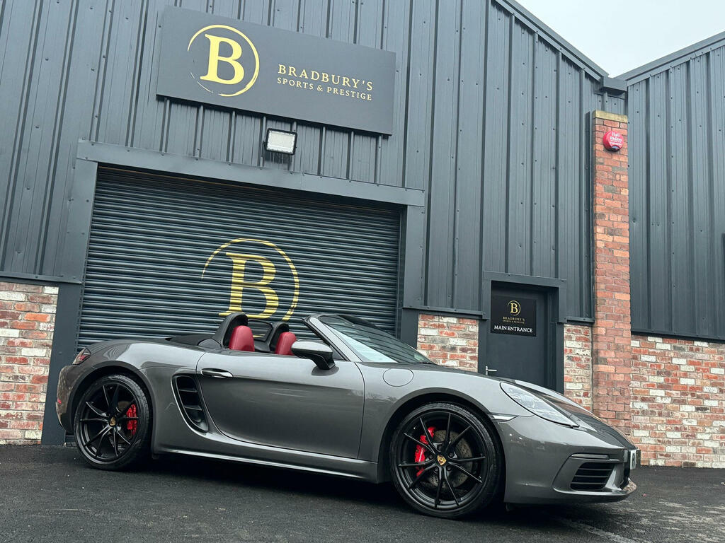 Porsche 718 Cayman 2.0T 25 Silver #39