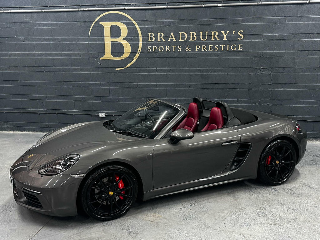 Porsche 718 Cayman 2.0T 25 Silver #16