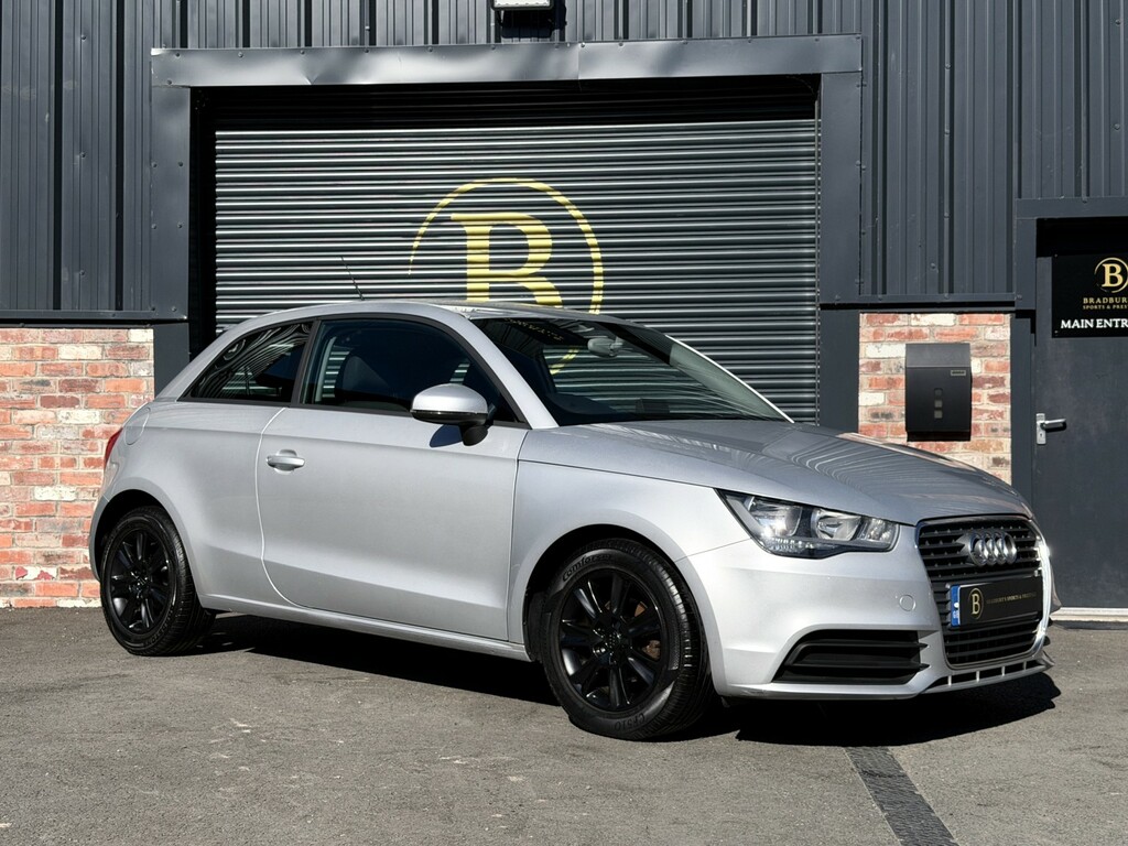 Audi A1 Hatchback 1.2 Tfsi Se 201111 Silver