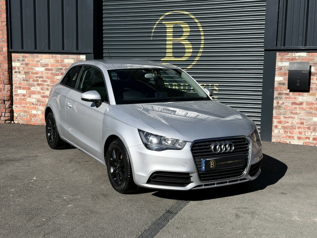 Audi A1 Hatchback 1.2 Tfsi Se 201111 Silver #4