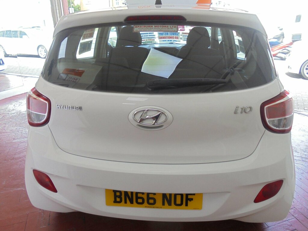Hyundai I10 1.2 Se Euro 5 BN66NOF White #4