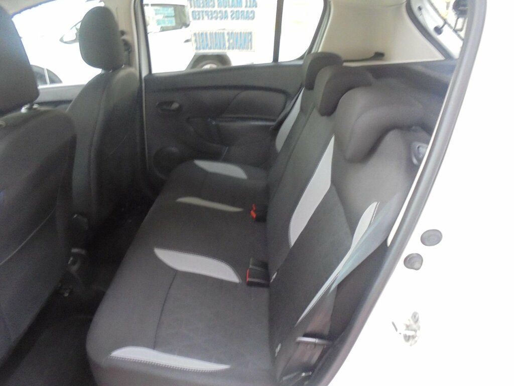 Dacia Sandero Stepway 0.9 Tce Laureate Euro 6 Ss GK16VXS White #6