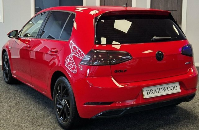 Volkswagen Golf Hatchback SB19UXR Red #4