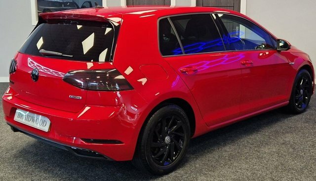 Volkswagen Golf Hatchback SB19UXR Red #6
