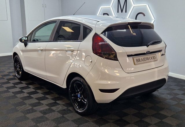 Ford Fiesta Hatchback SC62ODS White #2