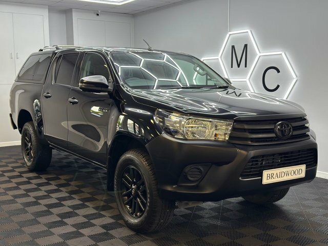 Toyota HILUX Pickup Black