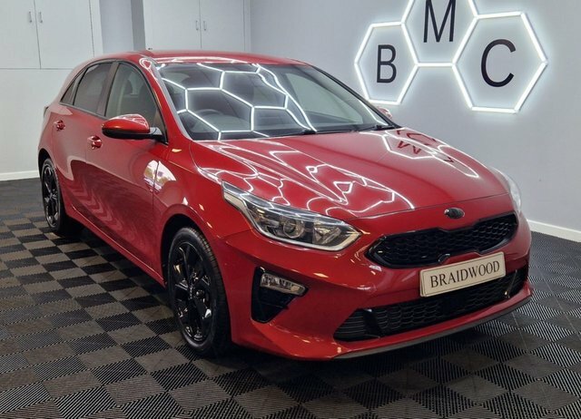 Kia Ceed Hatchback Red