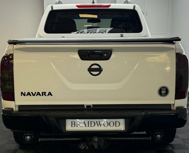 Nissan Navara Dci Tekna 4X4 Shr Dcb Black #23
