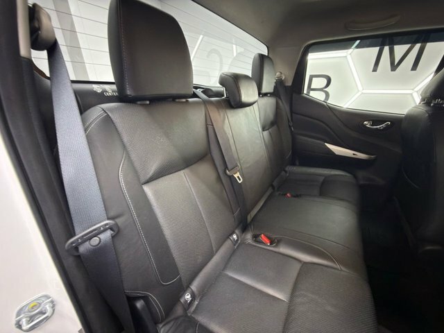 Nissan Navara Dci Tekna 4X4 Shr Dcb Black #12