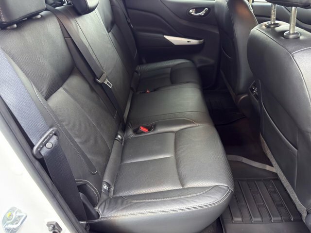 Nissan Navara Dci Tekna 4X4 Shr Dcb Black #10